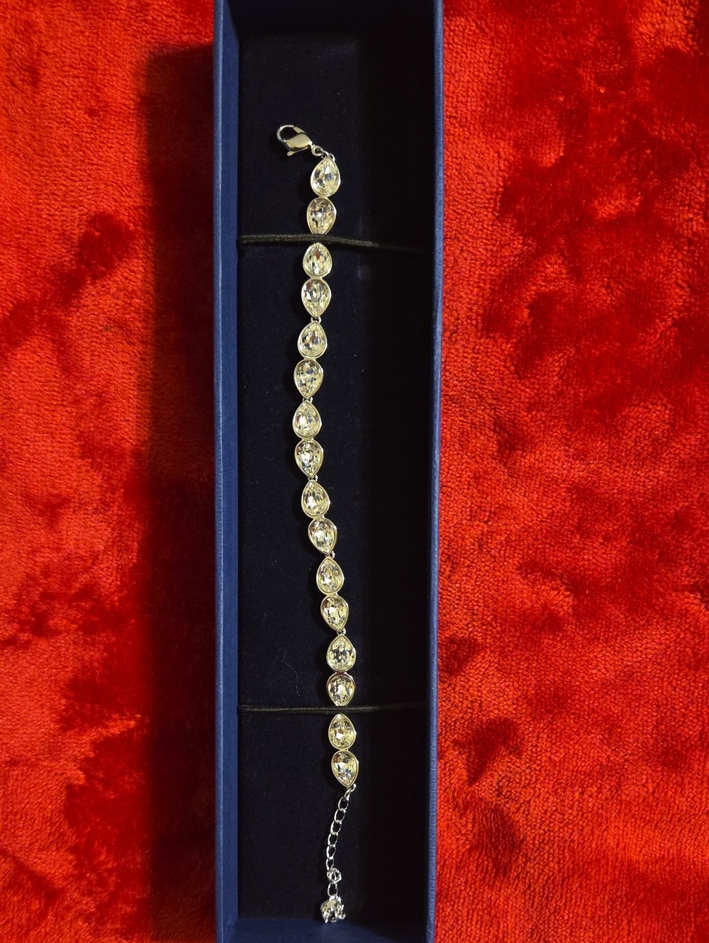 Swarovski Clear Teardrop Crystal Bracelet in Silver Tone